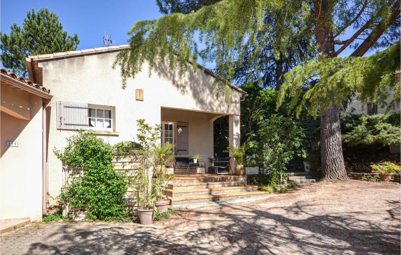 1 Bedroom Pet Friendly Home In Entrechaux Exterior photo